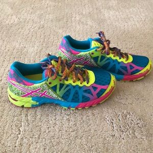 Asics NOOSA Running Shoes